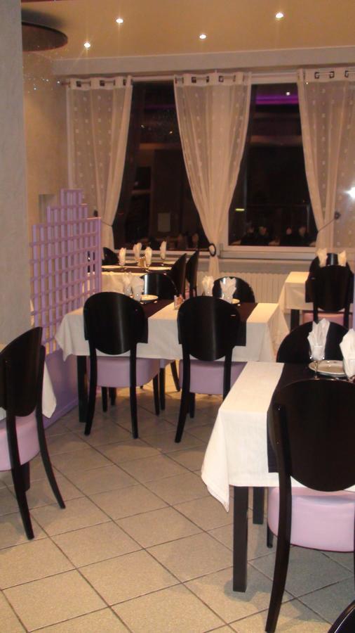 Chez Maxim Hotel Saint-Sauveur  Luaran gambar